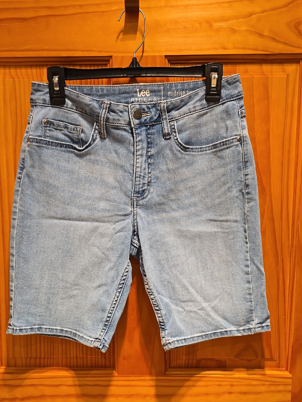Lee Light Blue Denim Midrise Womens Shorts